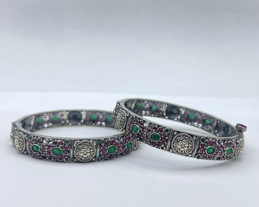 Rajwadi Bangles - TA1886R