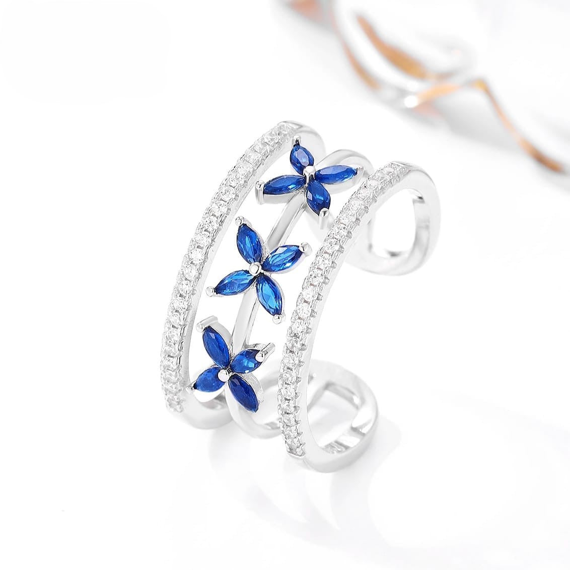 Delicate Floral Ring - TA31328R